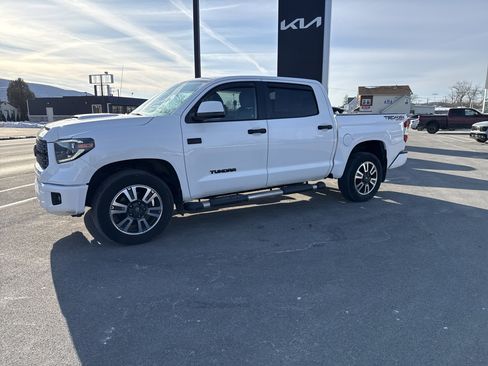 Used 2019 Toyota Tundra SR5 w/ TRD Sport Package image 7