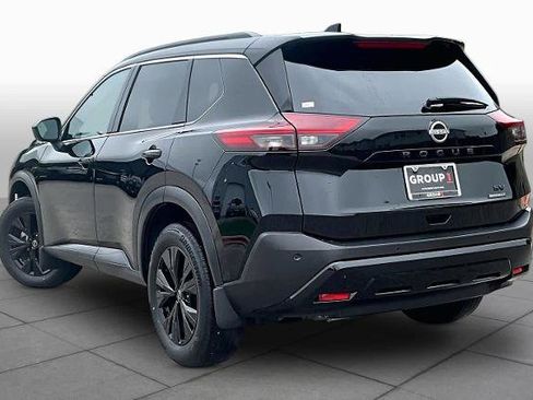Used 2023 Nissan Rogue SV w/ SV Premium B Package FWD image 12