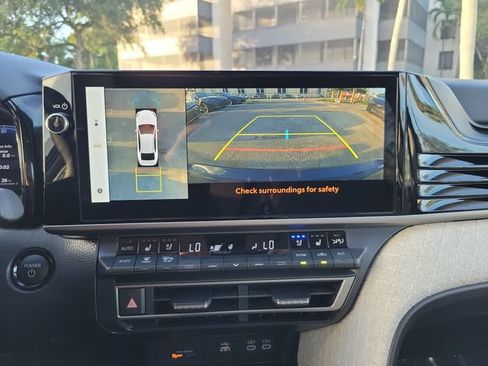 Used 2025 Toyota Camry XLE w/ Premium Plus Package FWD image 20