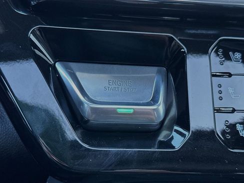 Used 2025 GMC Sierra 2500 Denali w/ Max Trailering Package image 20