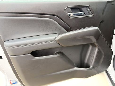 Used 2026 Chevrolet Colorado LT image 13