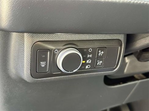 Used 2021 Ford Mustang Mach-E Select image 19