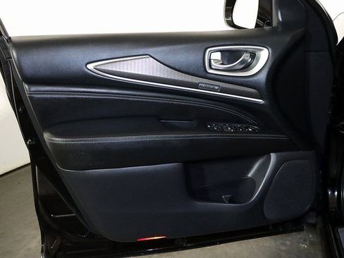 Used 2018 INFINITI QX60 AWD w/ Premium Package image 24