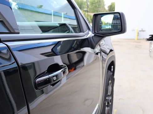 New 2026 GMC Sierra 1500 Elevation image 35