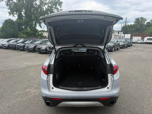 Used 2021 Alfa Romeo Stelvio Sprint w/ Sun & Sound Package AWD/4WD image 29