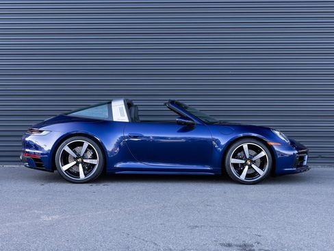 Used 2024 Porsche 911 Targa 4S image 9