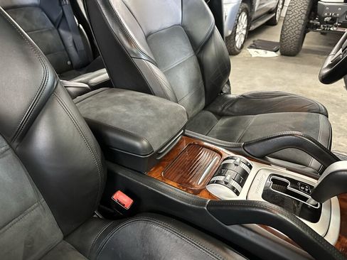 Used 2009 Porsche Cayenne GTS AWD/4WD image 30
