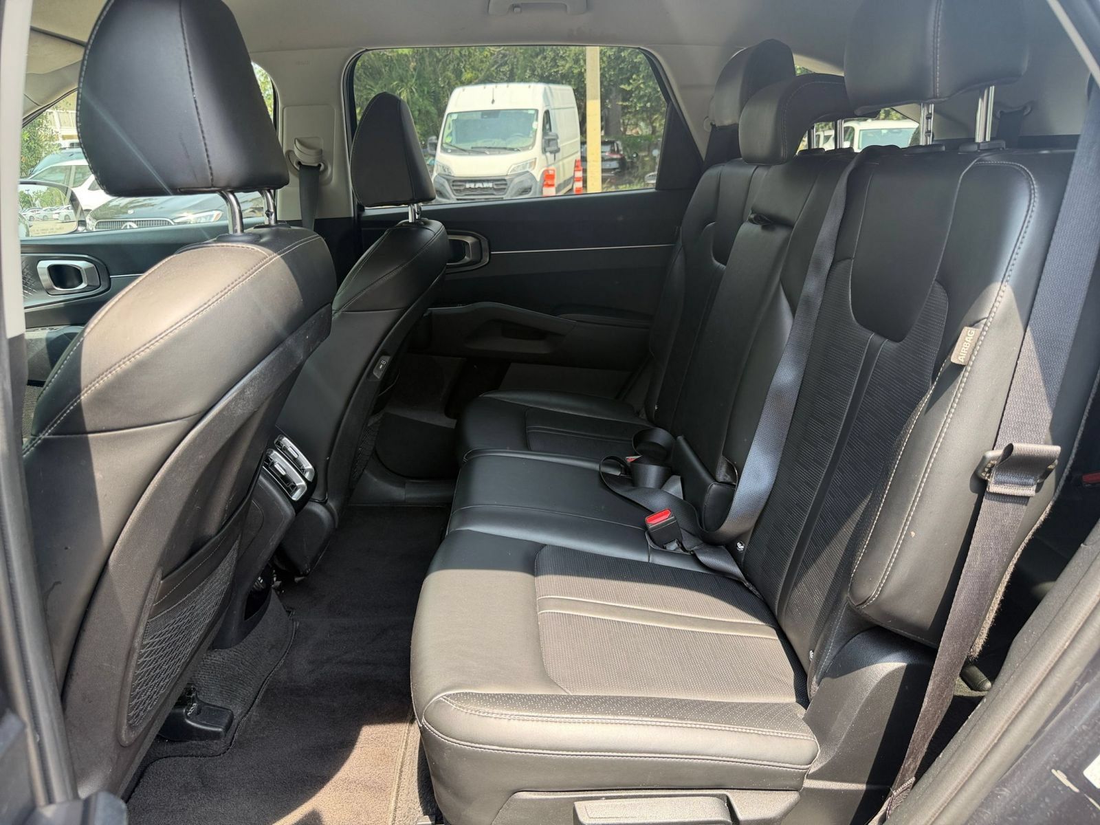 Used 2024 Kia Sorento S AWD/4WD image 26