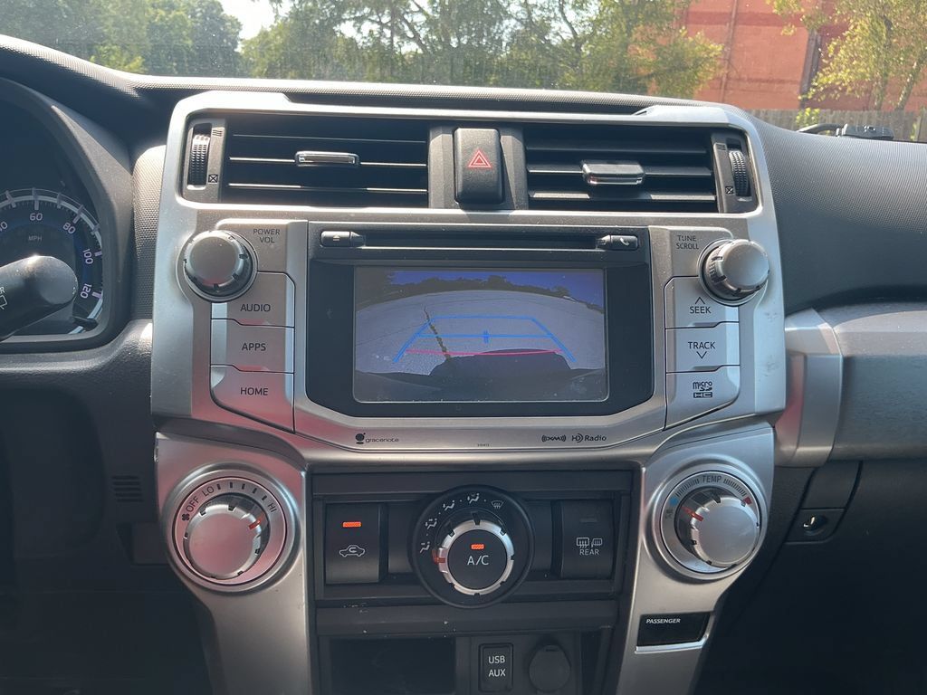 Used 2019 Toyota 4Runner SR5 Premium AWD/4WD image 32