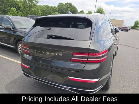 Used 2025 Genesis GV80 2.5T Standard AWD/4WD image 9