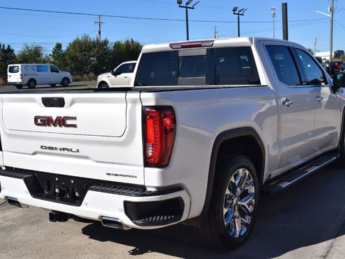 Used 2020 GMC Sierra 1500 Denali image 4