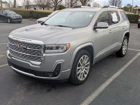 Certified 2023 GMC Acadia Denali w/ Denali Technology Package image 5