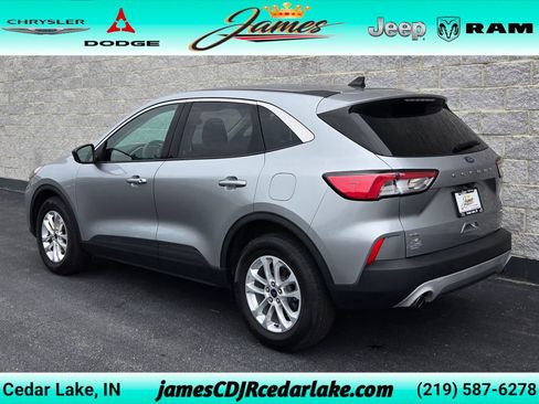 Used 2022 Ford Escape SE AWD/4WD image 3