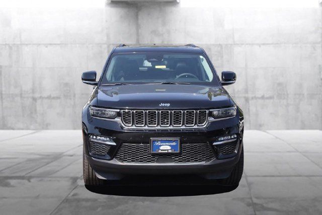 Used 2024 Jeep Grand Cherokee Limited 4xe AWD/4WD image 3