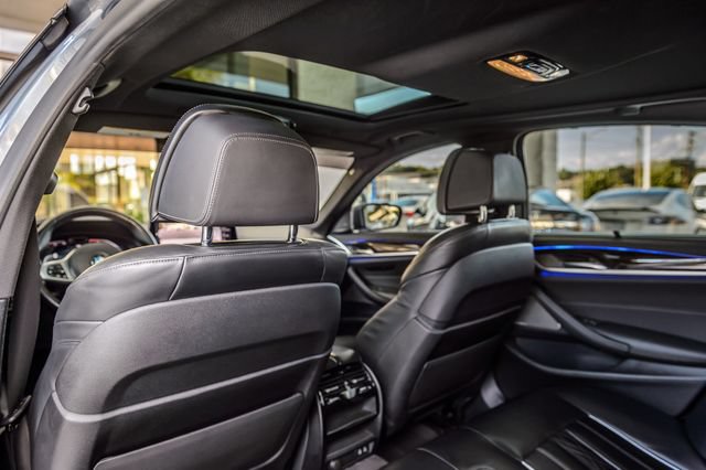 Used 2021 BMW 530i RWD image 45
