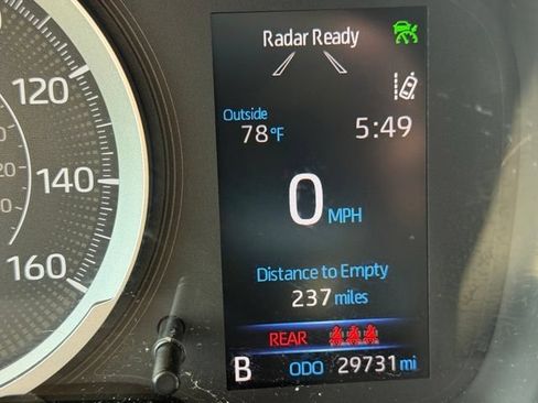 Used 2021 Toyota Corolla LE FWD image 6