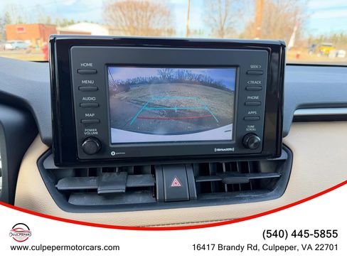 Used 2021 Toyota RAV4 LE image 20