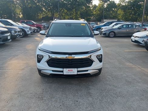 Used 2025 Chevrolet TrailBlazer LT AWD/4WD image 5