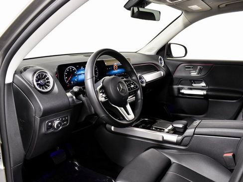 Certified 2023 Mercedes-Benz GLB 250 image 18