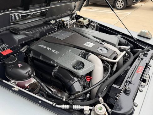 Used 2016 Mercedes-Benz G 63 AMG 4MATIC image 36