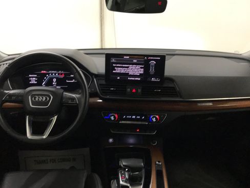Used 2023 Audi Q5 2.0T Premium Plus w/ Premium Plus Package AWD/4WD image 19
