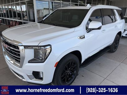 Used 2023 GMC Yukon SLT w/ SLT Luxury Package