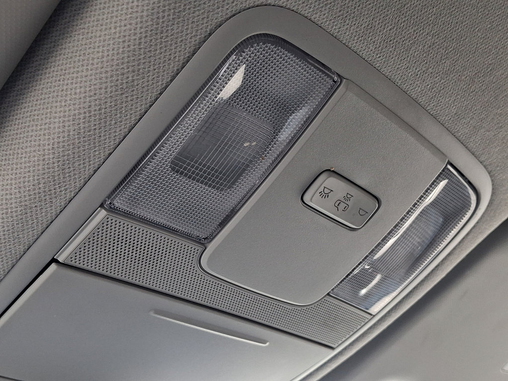 Used 2024 Kia Soul LX w/ LX Technology Package FWD image 33