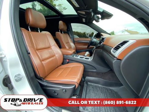 Used 2019 Jeep Grand Cherokee Summit w/ Platinum Series Group image 20
