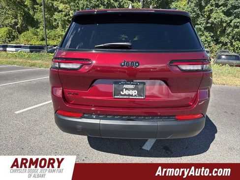 New 2025 Jeep Grand Cherokee L Altitude image 5