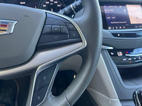 Used 2024 Cadillac XT5 Premium Luxury w/ Technology Package FWD image 33