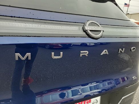 New 2025 Nissan Murano SL image 9