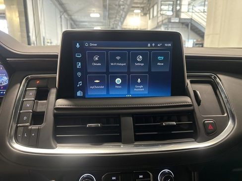 Used 2024 Chevrolet Tahoe Z71 w/ Luxury Package image 27