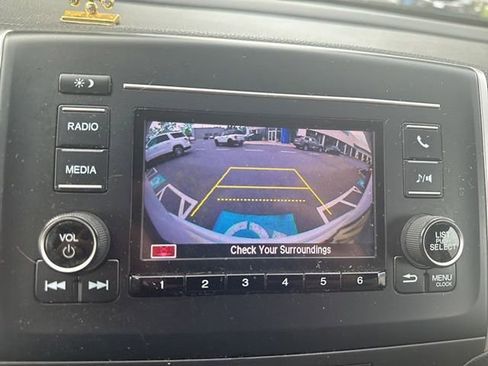 Used 2019 Honda Pilot LX image 13