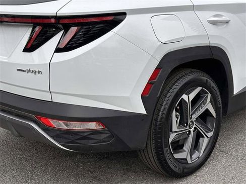 Certified 2024 Hyundai Tucson Limited image 11