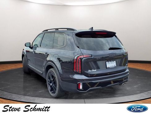 Used 2025 Kia Telluride EX X-Line AWD/4WD image 3
