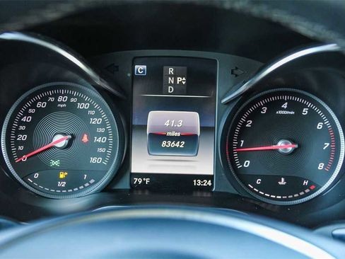 Used 2019 Mercedes-Benz GLC 300 GLC 300 image 23