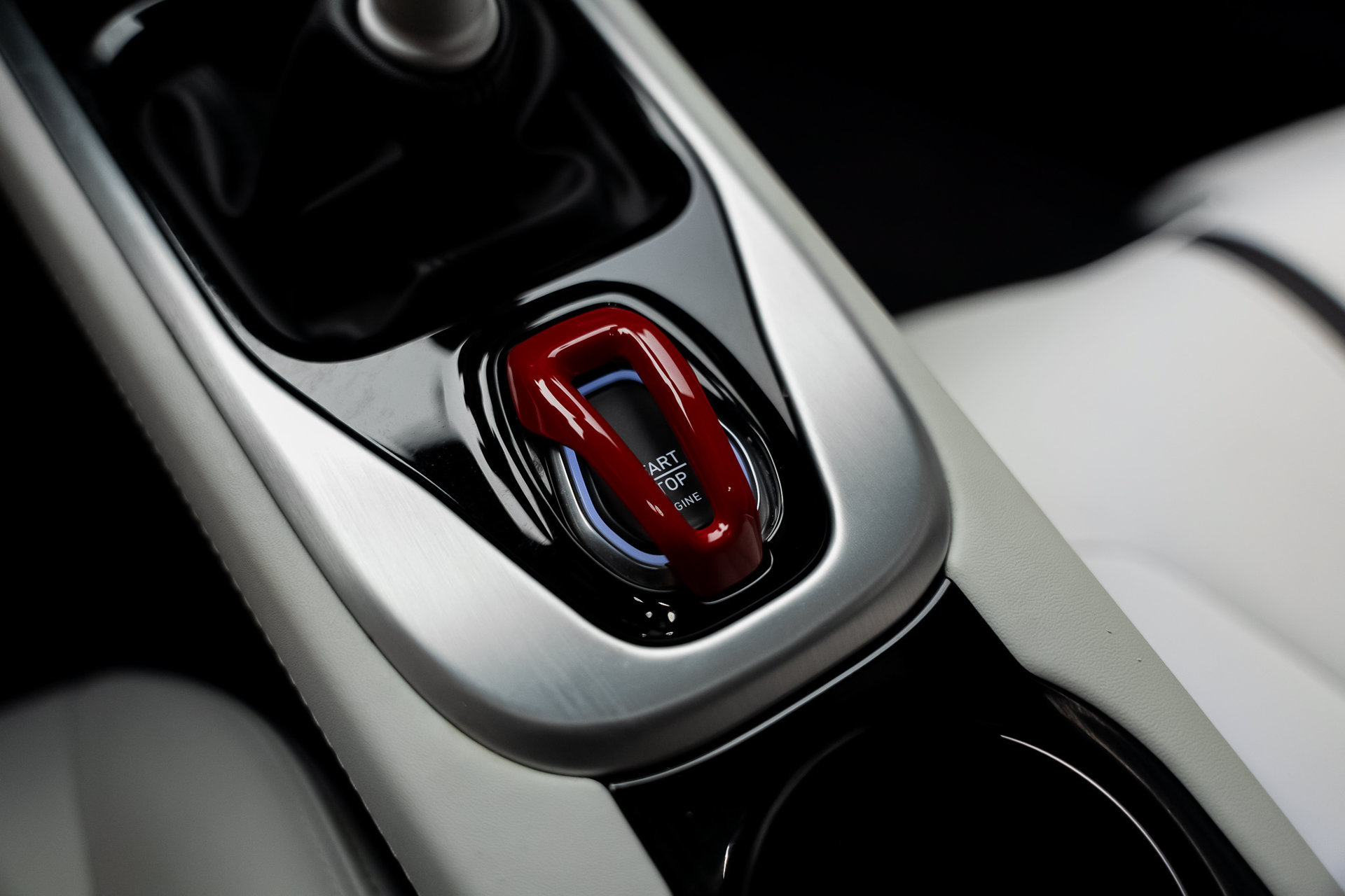 Used 2025 Lotus Emira RWD image 51