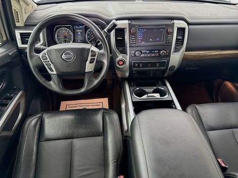 Used 2017 Nissan Titan SL w/ Chrome Package RWD image 27