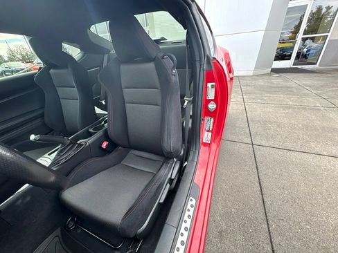 Used 2016 Subaru BRZ Premium w/ Popular Package #1 RWD image 12