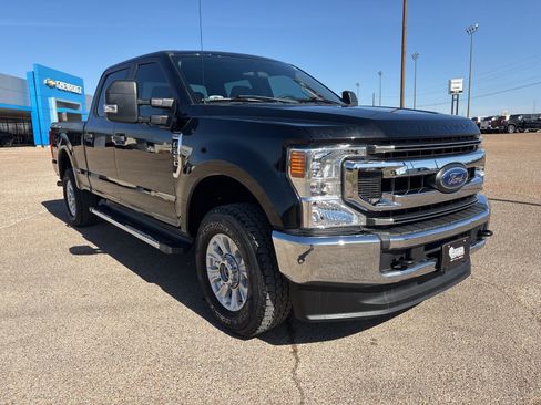 Used 2020 Ford F250 XL w/ STX Appearance Package image 8