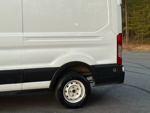 Used 2019 Ford Transit 150 148 Medium Roof image 10