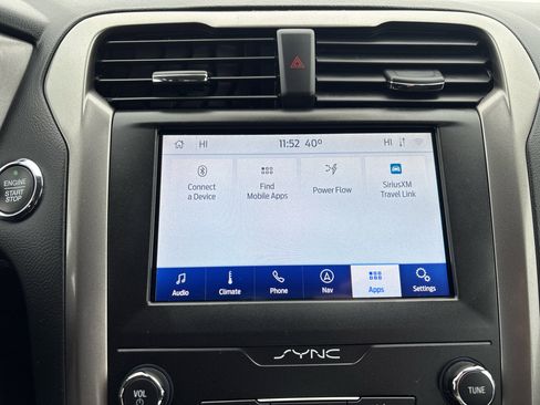 Used 2020 Ford Fusion SE image 42