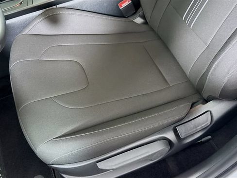 Used 2025 Hyundai Elantra Sport FWD image 20