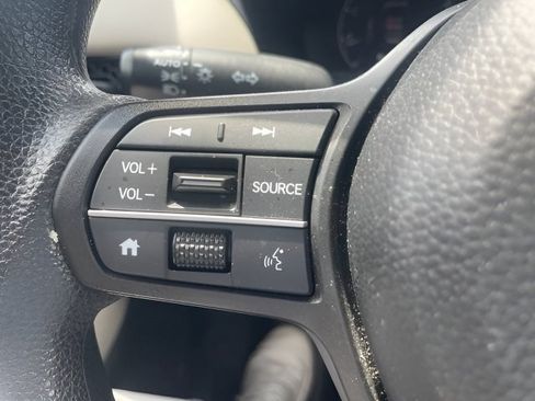 Used 2024 Honda HR-V LX image 20