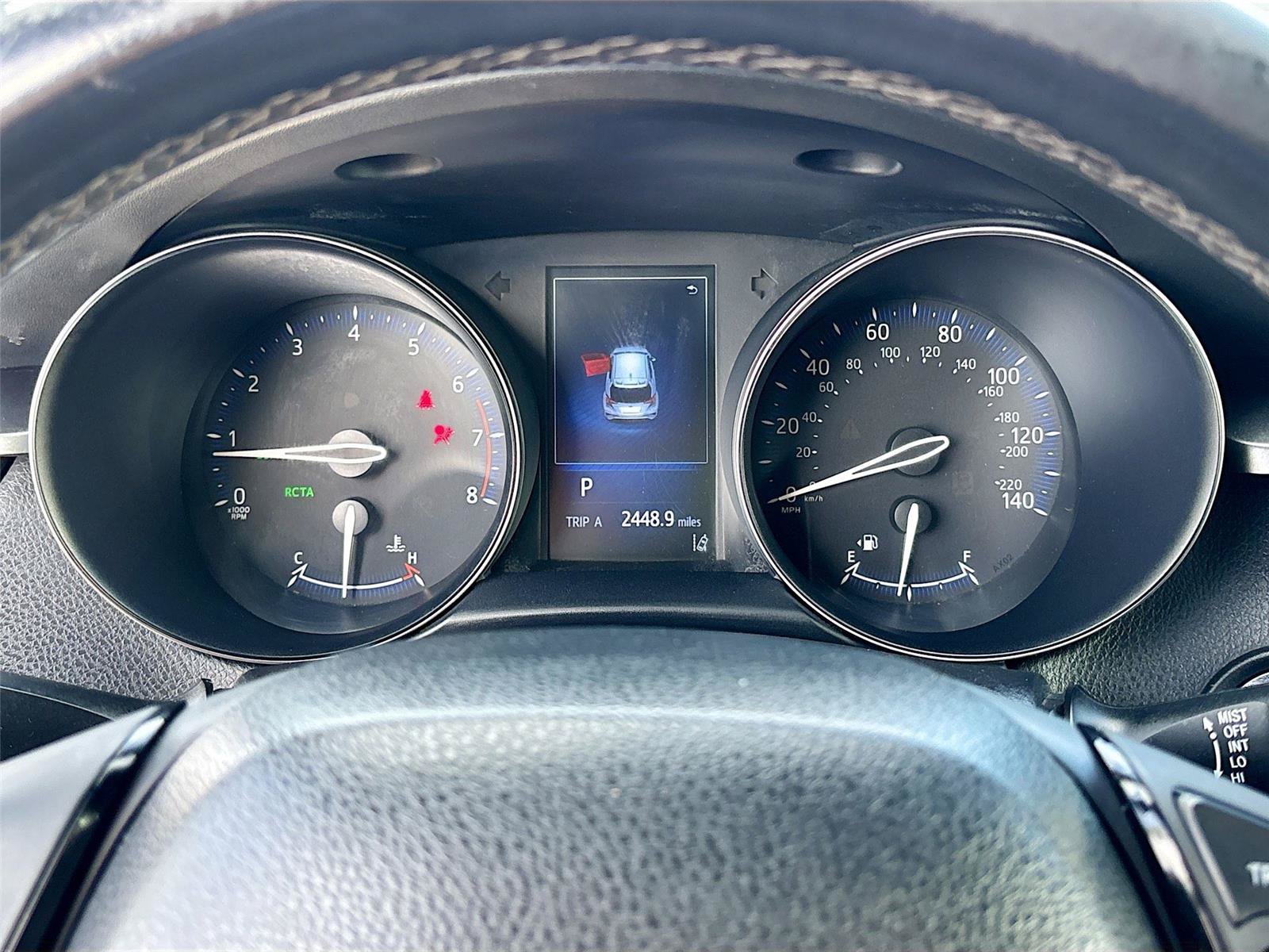 Used 2018 Toyota C-HR XLE FWD image 12