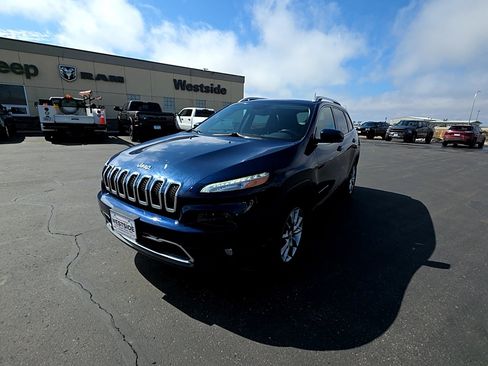 Used 2018 Jeep Cherokee Limited AWD/4WD image 1