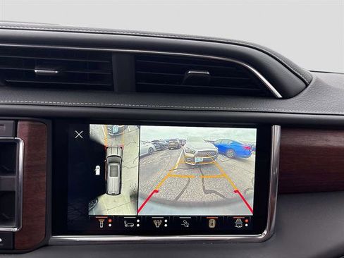 Used 2023 GMC Yukon Denali Ultimate image 29