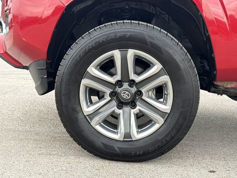 Used 2023 Toyota Tacoma SR w/ SR Convenience Package image 9