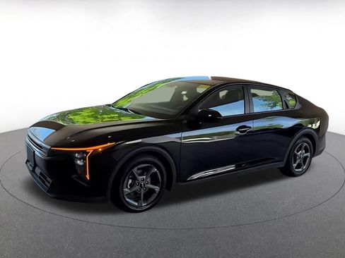 Used 2025 Kia K4 FWD image 16