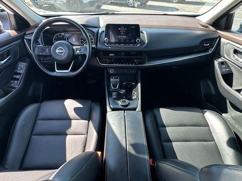 Certified 2023 Nissan Rogue SV w/ SV Premium B Package image 31